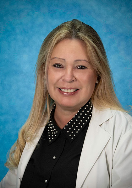 Marilyn Mora, FNP-C